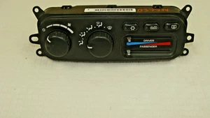 02 2002 Dodge Ram 1500 HEATER CLIMATE TEMPERATURE CONTROL DUAL ZONE P55056811AD - Picture 1 of 3