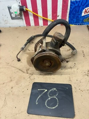 1970-1976 DUSTERCHALLENGER CUDA SCAMP НАСОС ГИДРОУСИЛИТЕЛЯ РУЛЯ С УСТАНОВКОЙ КРОНШТЕЙНОВ - Изображение 1 из 4