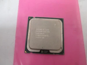 Intel Pentium Dual-core E2200 @2.20GHz CPU Processor SLA8X - Picture 1 of 4