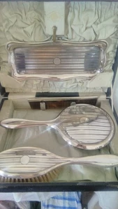 Art Deco versilbertes Waschtisch Set verpackt siehe Beschreibung Schlafzimmer Deko C699 - Bild 1 von 6