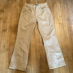 Lauren Jeans Company Women’s Beige Jeans Size 6P Petite Lace. Boot Cut Mid Rise - Picture 1 of 17