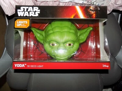 3D FX Star Wars YODA Deco LED Luz Nocturna + Pegatina de Pared Grieta 3DLightFX NUEVO Foto 1 de 3