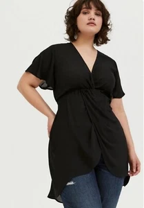 Torrid ~ Georgette Twist Front Hi-Low Blouse ~ Size 2 ~ NWT - Picture 1 of 3