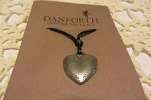 COLLAR DE PELTRE CORAZÓN DANFORTH VINTAGE CON CORDÓN FUNDIDO A MANO FIRMADO NUEVO 1992 - Imagen 1 de 3