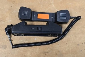 Appareil à main Ackermann / Holmco écouteur sans fil 75/750/95 FuG 7/8 FU95 avec support - Photo 1/5