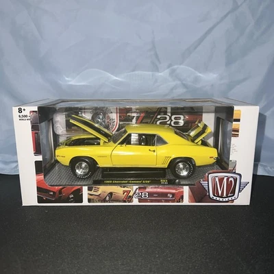 M2 Machines 1969 Chevrolet Camaro Z/28 Diecast 1/24 R83 - Image 1 of 4