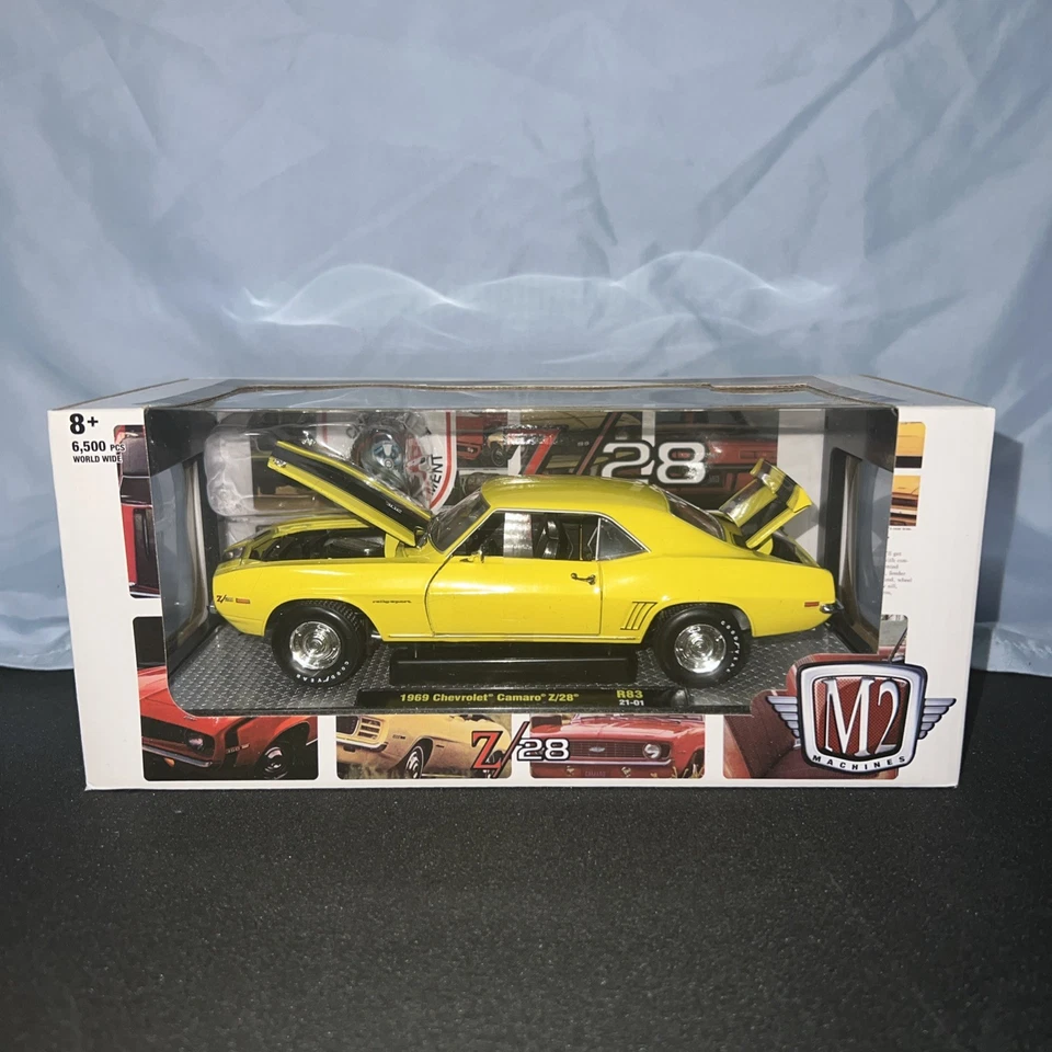 M2 Machines 1969 Chevrolet Camaro Z/28 Diecast 1/24 R83 - Image 1 of 4