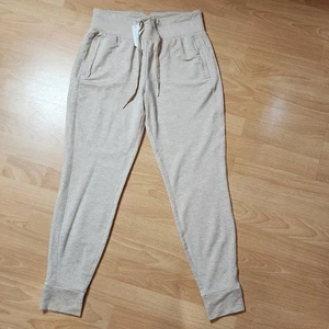 Neu mit Etikett Travis Mathew Adelaide Damen-Jogginghose meliert naturbeige Größe Small - Bild 1 von 16
