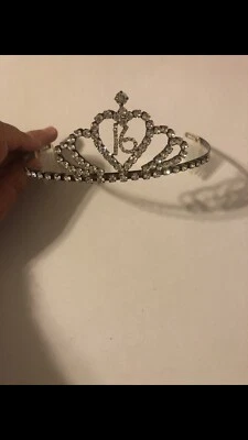 Tiara Sweet 16 Foto 1 de 4