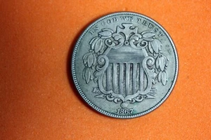Estate Find 1867 - Shield Nickel!! #N01150 - Picture 1 of 2