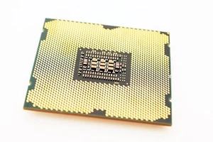 Intel Core i7-3930K 12MB 3.20GHz 5GT/s 130W FCLGA2011 SR0KY Processor #6035 - Bild 1 von 1