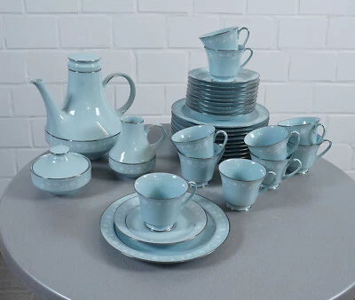 Service à café en porcelaine Noritake Love Song 8002 W81 35 pièces 10 personn... - Photo 1/4