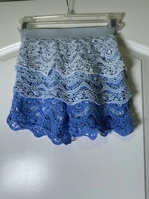 Pantalones Cortos Xhilaration Niñas Medianos Crochet Encaje Ombre Forrados Boho Festival Foto 1 de 4