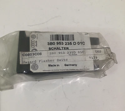 Volkswagen 3B0953235D01C Hazard Flasher Switch Fits 1998-2005  Passat - Image 1 of 3