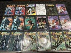 Wizard 1/2 enorme lotto di 40 fumetti Vampirella, Witchblade certificato di autenticità di alta qualità - Foto 1 di 3