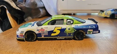 Action 1:24 Terry Labonte #5 Monsters, Inc Kellogg's Chevy Monte Carlo - Image 1 of 4
