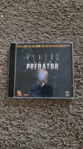 Aliens Vs Predator Gold Edition Vintage w/Millenium Exp Pack Disc PC CD-ROM - Picture 1 of 3
