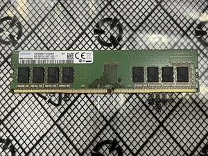Samsung M378A1K43CB2-CRC 8GB DDR4 UDIMM Module - Picture 1 of 1