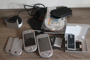 x2 TELEPHONE PORTABLE WINDOWS MOBILE TOMTOM GPS FULL SET VINTAGE RARE SET TESTED - Photo 1 sur 24