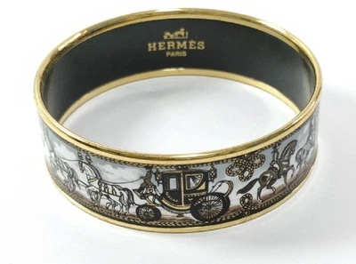 Authentic HERMÈS Enamel Bangle Bracelet GM (Grand Modèle) "Carriage & Horses" - Image 1 of 4