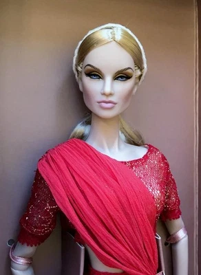 12.5" Integrity Toys FR~Muñeca vestida de la diosa Tatyana Alexandrova~LE 950~Nueva~NRFB Foto 1 de 4