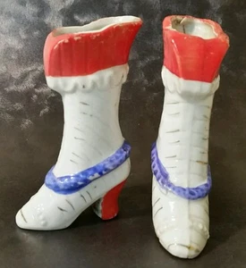 Vtg Miniature Boot Vase Pair ladies fashion Japan gold trim 3.5 inch - Picture 1 of 9