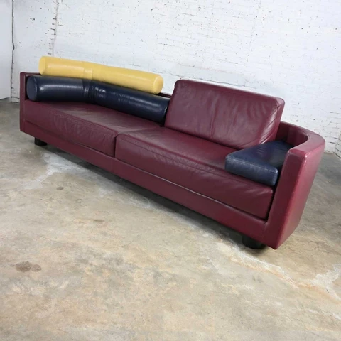 I4 Mariani Postmodern Italian Molto + Di Maroon Leather Sofa Ammannati-Vitelli Cover