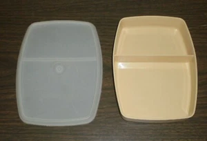 Vintage Beige Tupperware Divided Lunch Snack Container #813 with Sheer Lid #814 - Picture 1 of 2