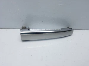 MB 320 W210 99-02 Driver DESTRA Porta Posteriore Esterno Maniglia Tirante Aperta - A2107601470 - Foto 1 di 11