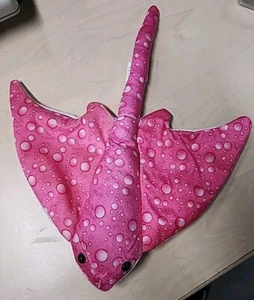 Kellytoy Cute Pink White Stingray Plush Stuffed Animal 14" wide 2011 RARE - Picture 1 of 6