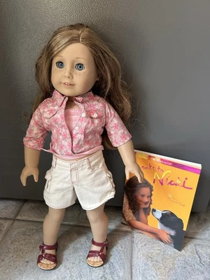 2007 American Girl GOTY Girl Of The Year Nicki Doll With Tie Top Outfit And Book - Image 1 of 4