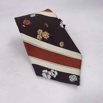Vintage 1970's Wemlon By Wembley Tie Brown Floral Neck Tie - Image 1 of 4