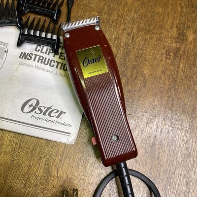 Vtg Oster Clippers Grooming lMade In USA - Tested Works With 3 Guards 1997 - Image 1 of 4