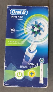 Oral-B Pro 570 Cross Action Electric Toothbrush 1 Handle & 2 Toothbrush Heads - Picture 1 of 8