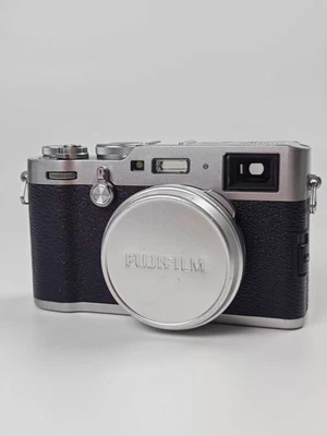 Fujifilm X100F Silver 24.3MP Digital Compact Cam Sleek Build High,Fully Tested - Image 1 of 4