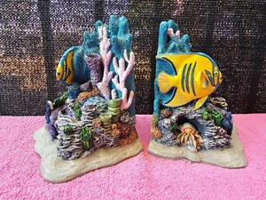 Tropical Fish Coral Reef Bookends Figi Graphic 1993 Ocean Beach Book Holder - Picture 1 of 9