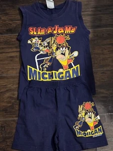 Rare Vintage 1990s Looney Tunes University Of Michigan Basketball Set Youth Sz L - Picture 1 of 9