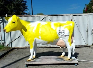 "Senza cibo, appariscente - chi può dire di no?" 3D😉 Holstein mucca a grandezza naturale - Foto 1 di 22