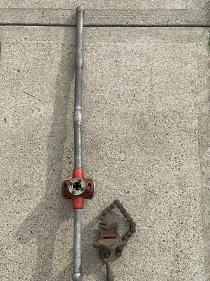 Ridgid No. 30-A 3-Way Pipe Threader 3/8" x 1/2" x 3/4" Craftsman pipe vise clamp - Image 1 of 4