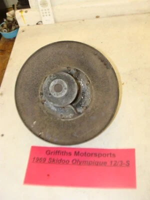SKIDOO Olympic Olympique 12/3-S 300 1969 OEM embrague secundario polea Foto 1 de 4