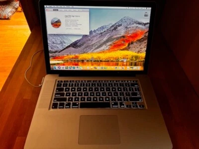 Apple MacBook Pro 15.4" -  A1286 -  500GB HD - 4GB RAM - 256MB - EXCELLENT! - Image 1 of 4