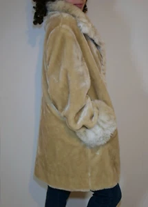 Terry Lewis Classic Luxury Coat - Picture 1 of 12