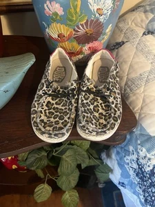 Hey Dude Kids Wally Girls Shoes Cheetah Print Size K12 - Picture 1 of 6