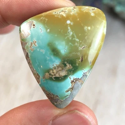 Cabujón turquesa Royston policromado Foto 1 de 4