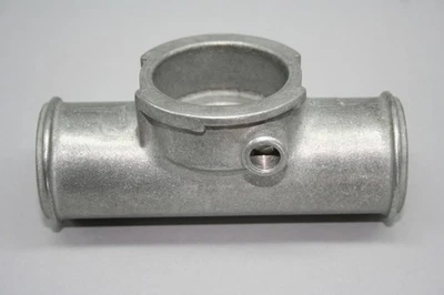 Relleno de manguera de radiador PRW aluminio universal en línea 1,50 pulgadas/1,50 pulgadas Manguera masculina Foto 1 de 4