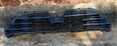 2019-2024 Toyota RAV4 Front Lower Radiator Grille OEM Part#53112-0R120 - Image 1 of 4