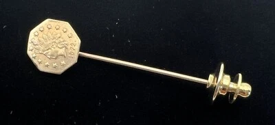 Prendedor de palo de dólar indio octágono de oro de California de 1872 Foto 1 de 4