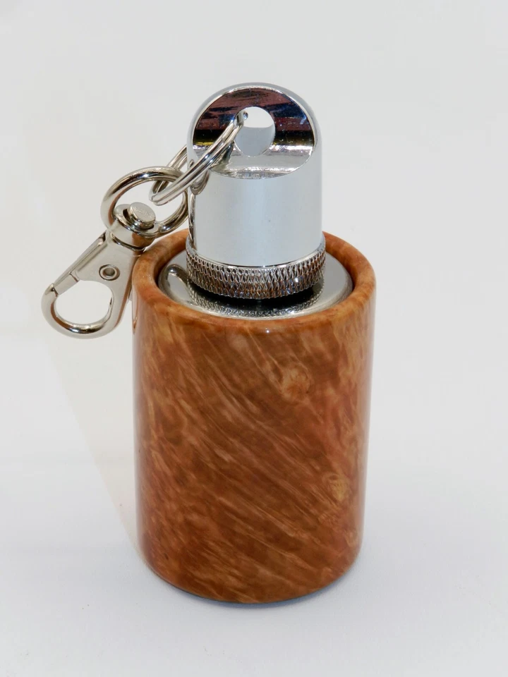 Frasco de acero inoxidable de 1 onza con tapa atornillable. Hecho a mano con Brown Mallee Burl. #5 Foto 1 de 4