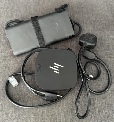 REDUCED HP Docking Station G4 Thunderbolt 120W Black Universal Dock with USB-C - Image 1 of 2