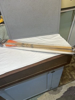 New in The Box 6 Fleetwood Quality Cedar Arrows / 31" with 5" Feathers  - Image 1 of 4